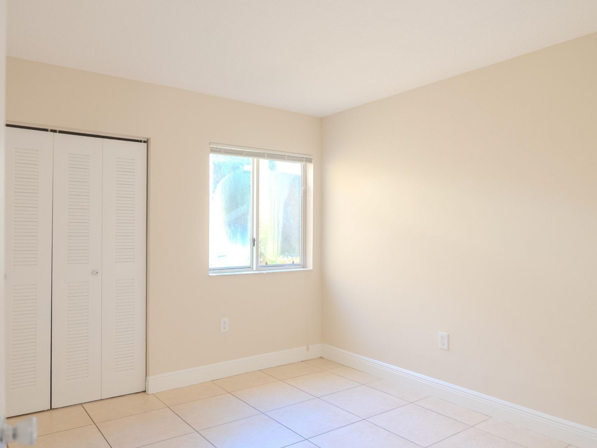 4785 SW 62nd Avenue, Unit 102, Davie, FL 33314 Photo