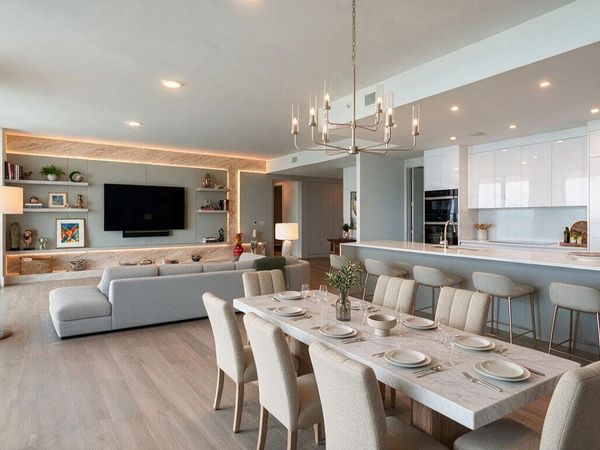 220 Lake Shore Drive, Unit 2009, Lake Park, FL 33403