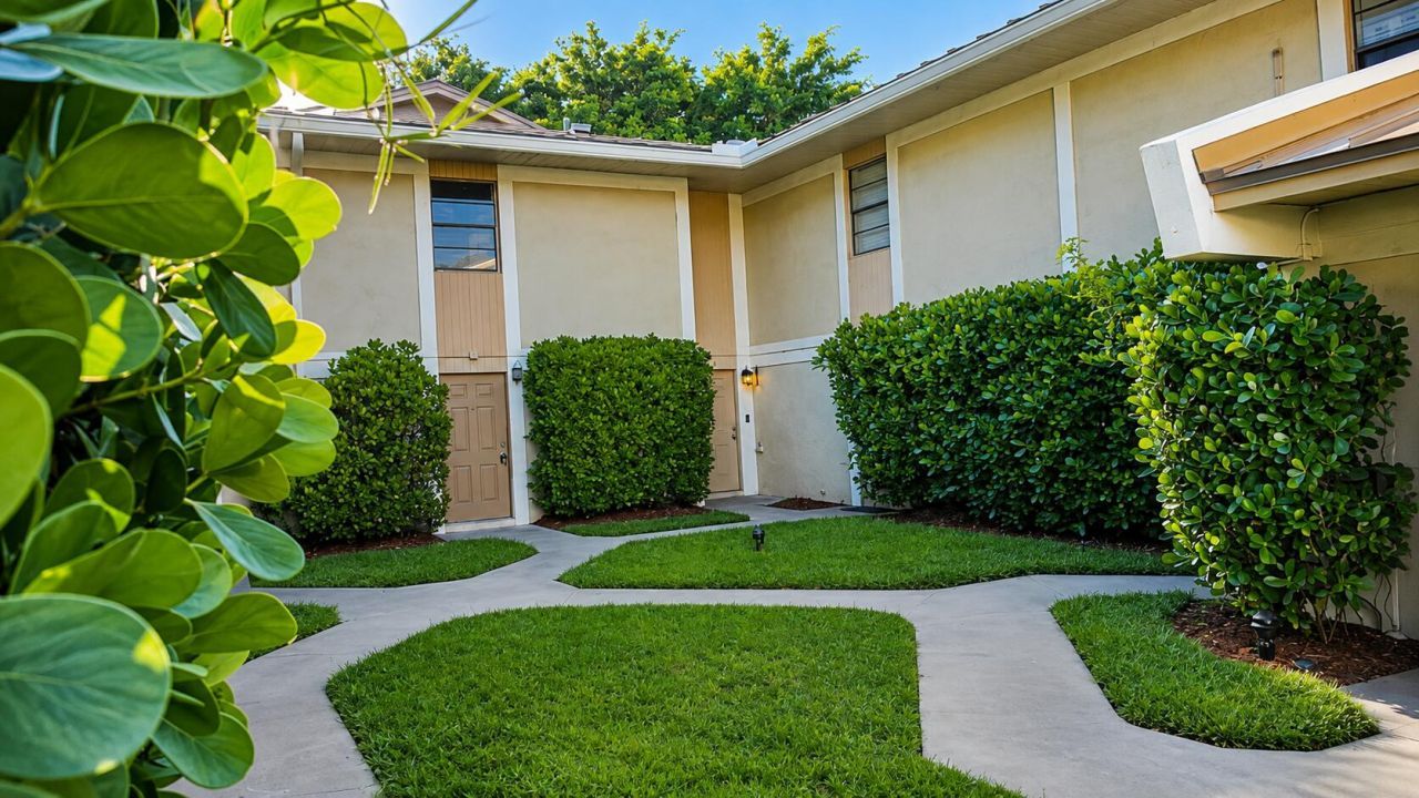 8801 W Sample Road, Unit 4, Coral Springs, FL 33065 Photo