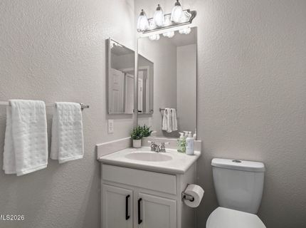 18366 Whitebark Court, Reno, NV 89508 Photo