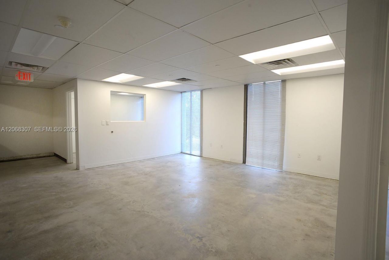 4300 Biscayne Blvd , Unit 201, Miami, FL 33137 Photo