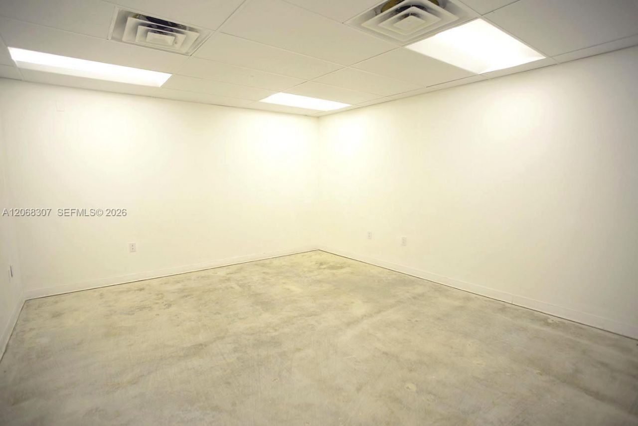 4300 Biscayne Blvd , Unit 201, Miami, FL 33137 Photo