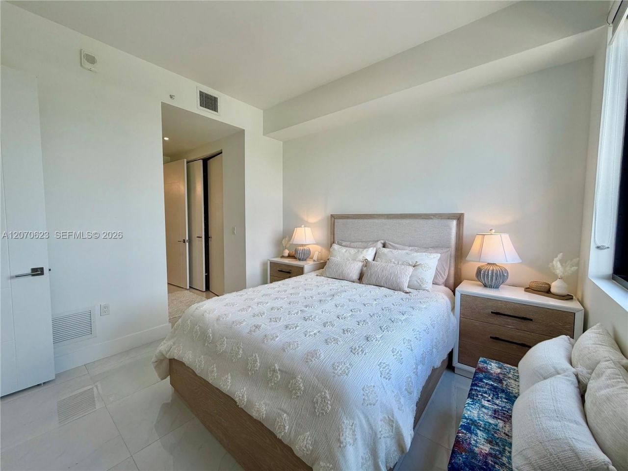 301 Altara Ave , Unit 418, Coral Gables, FL 33146 Photo