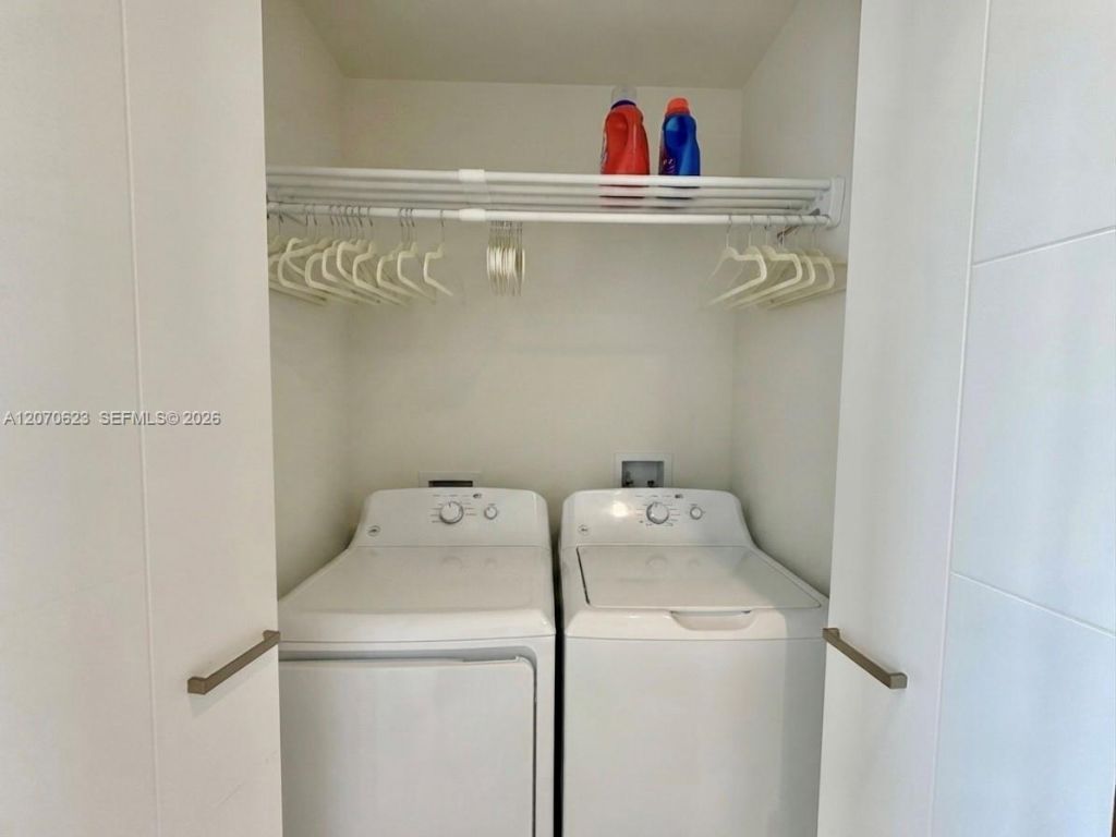 301 Altara Ave , Unit 418, Coral Gables, FL 33146 Photo