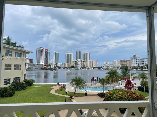 450 Golden Isles Dr , Unit 2F, Hallandale Beach, FL 33009
