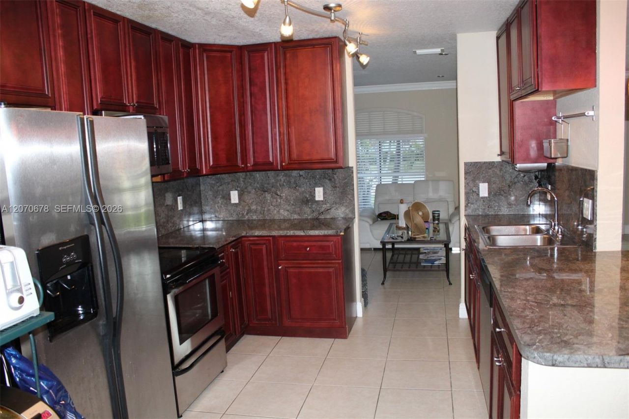 25352 SW 122nd Ct , Homestead, FL 33032 Photo