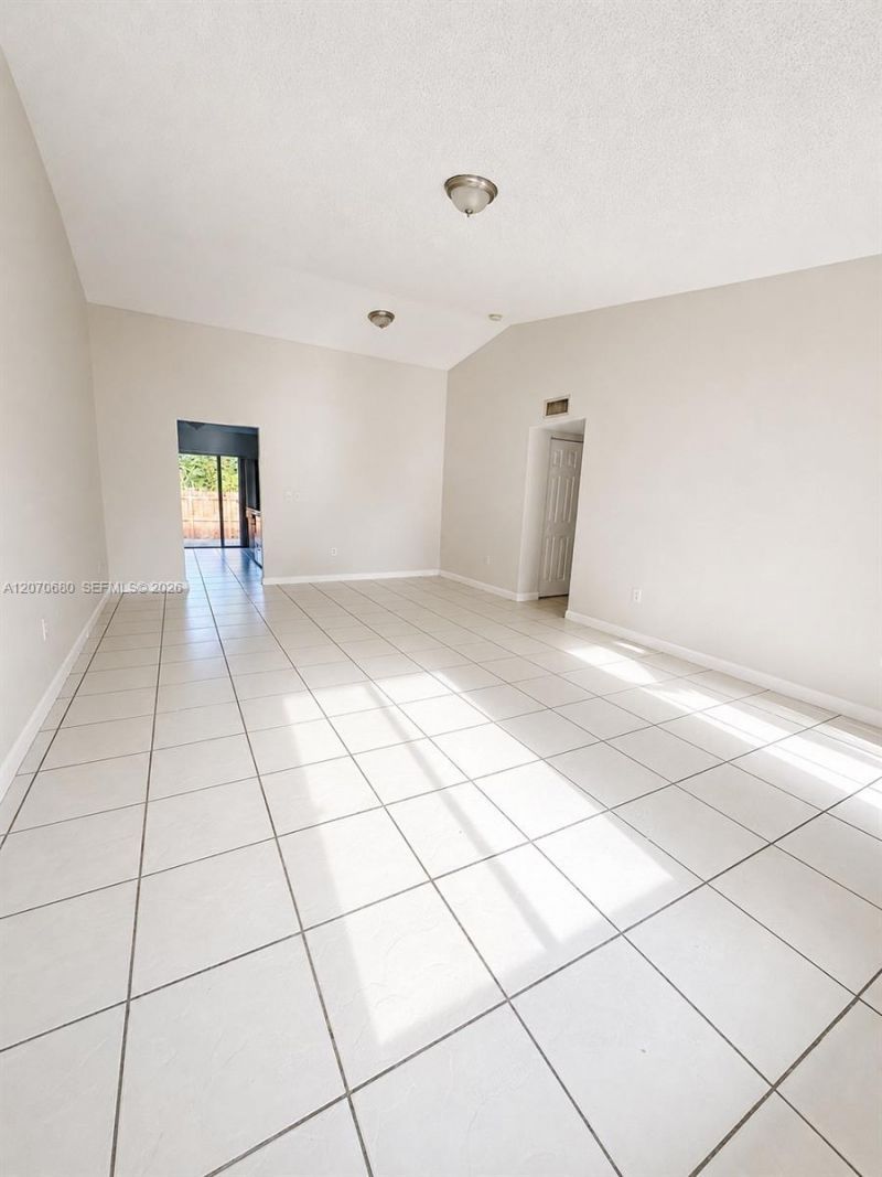 28331 SW 141st Ct, Homestead, FL 33033 Photo