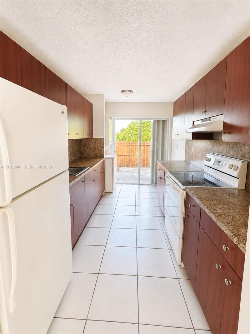 28331 SW 141st Ct, Homestead, FL 33033 Photo