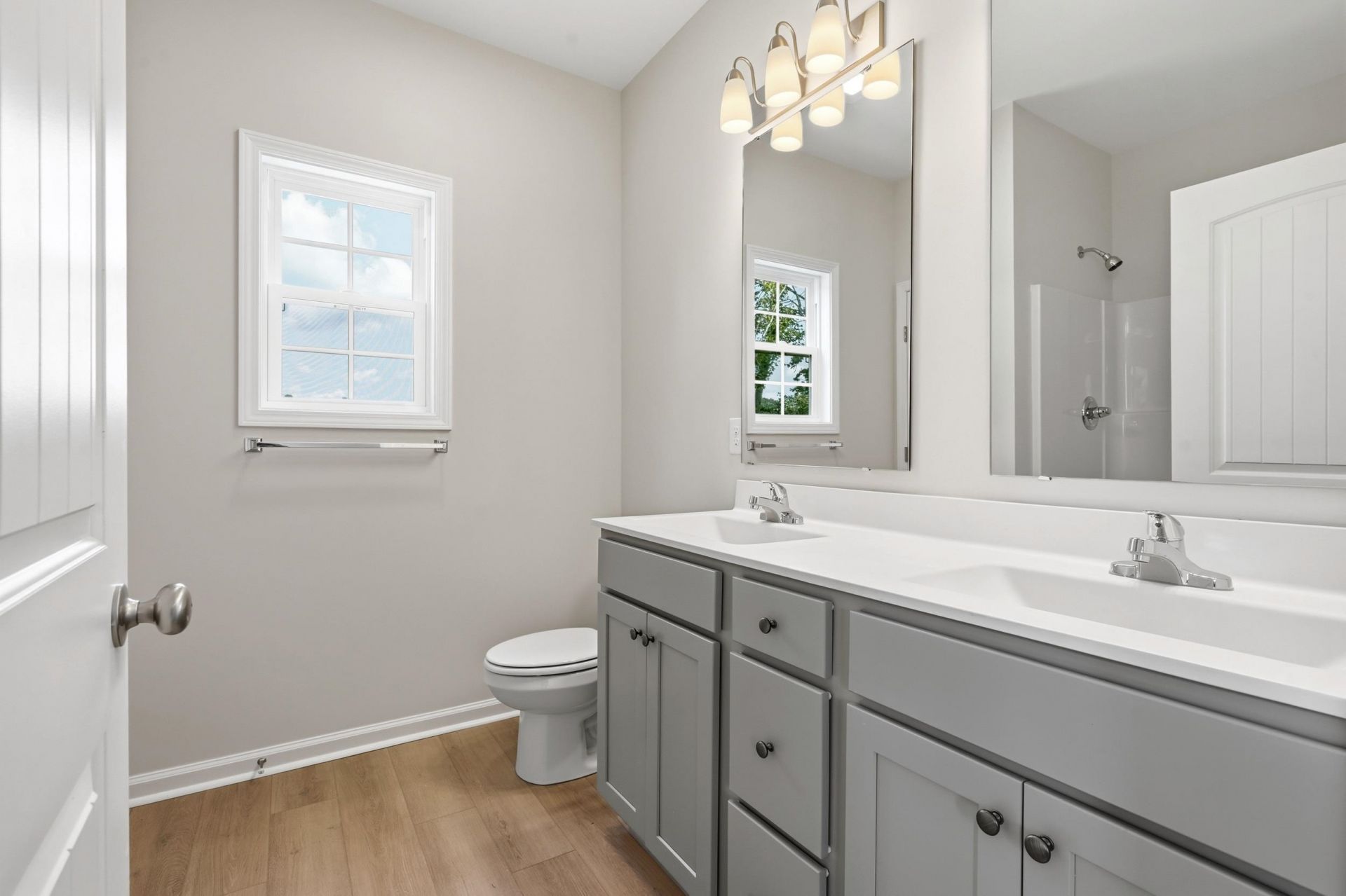 207 Stillbrook Dr. Photo 10