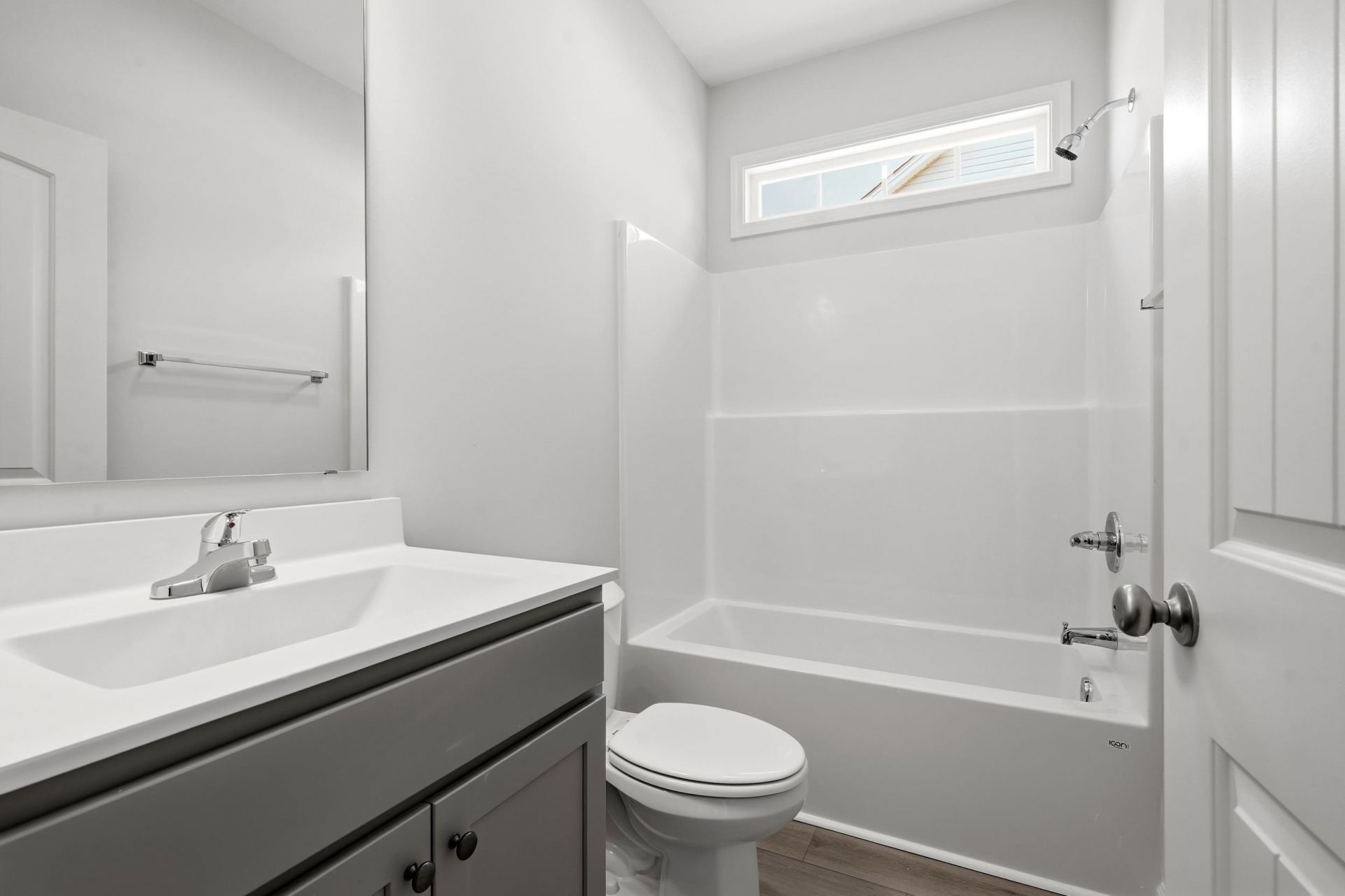 207 Stillbrook Dr. Photo 13