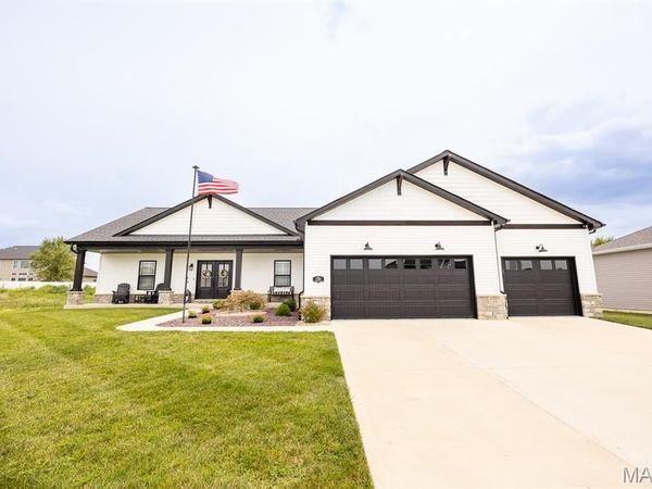 1395 Dove Hollow Circle, O'Fallon, IL 62269