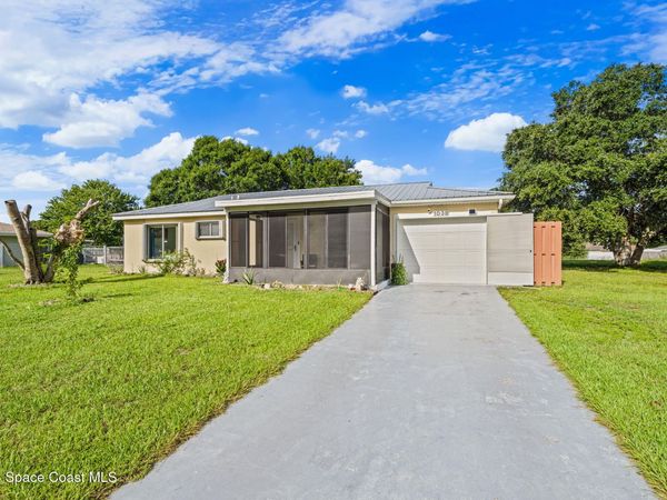 1038 Hooper Avenue NE, Palm Bay, FL 32905