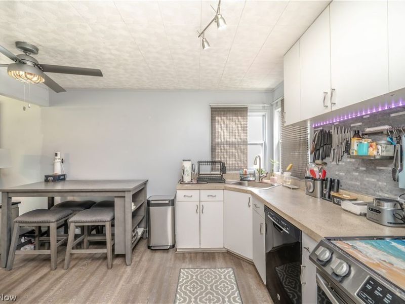 185 N Main Street, Austintown, OH 44515 Photo 11