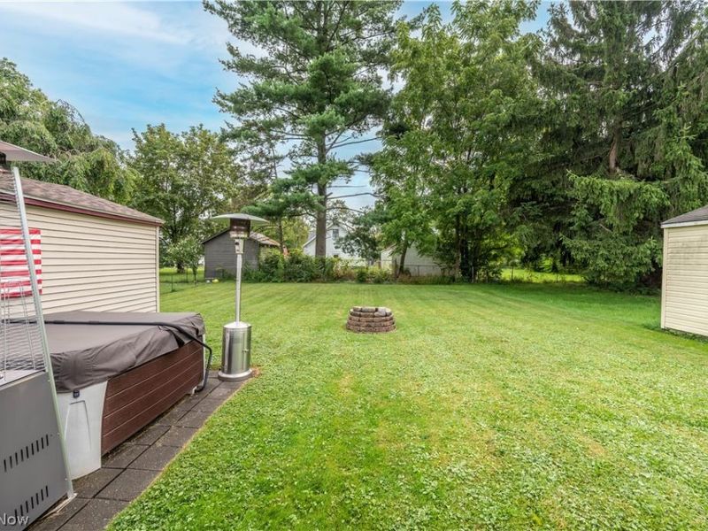 185 N Main Street, Austintown, OH 44515 Photo 33