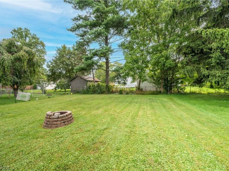 185 N Main Street, Austintown, OH 44515 Photo 38