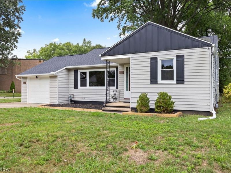 216 Kraft Street, Berea, OH 44017 Photo 3