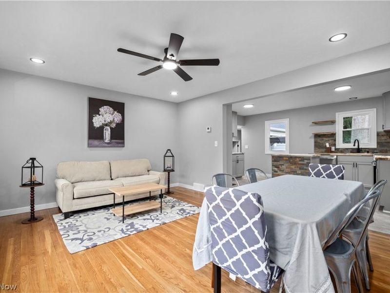 216 Kraft Street, Berea, OH 44017 Photo 5
