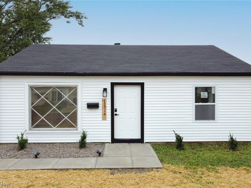 12514 Firsby Avenue, Cleveland, OH 44135 Photo 1