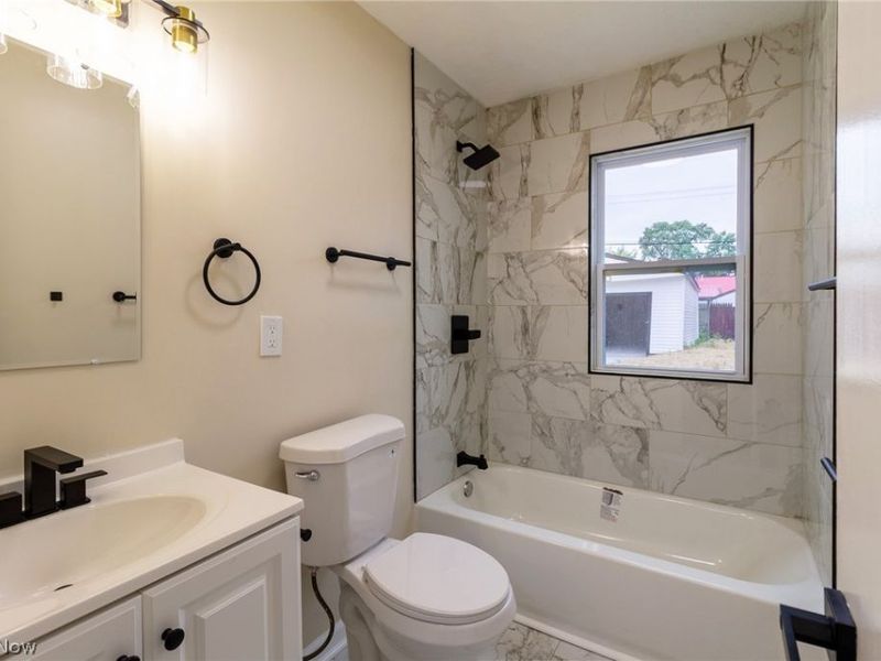 12514 Firsby Avenue, Cleveland, OH 44135 Photo 19