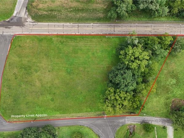 6847 Cleveland Avenue SE, East Sparta, OH 44626