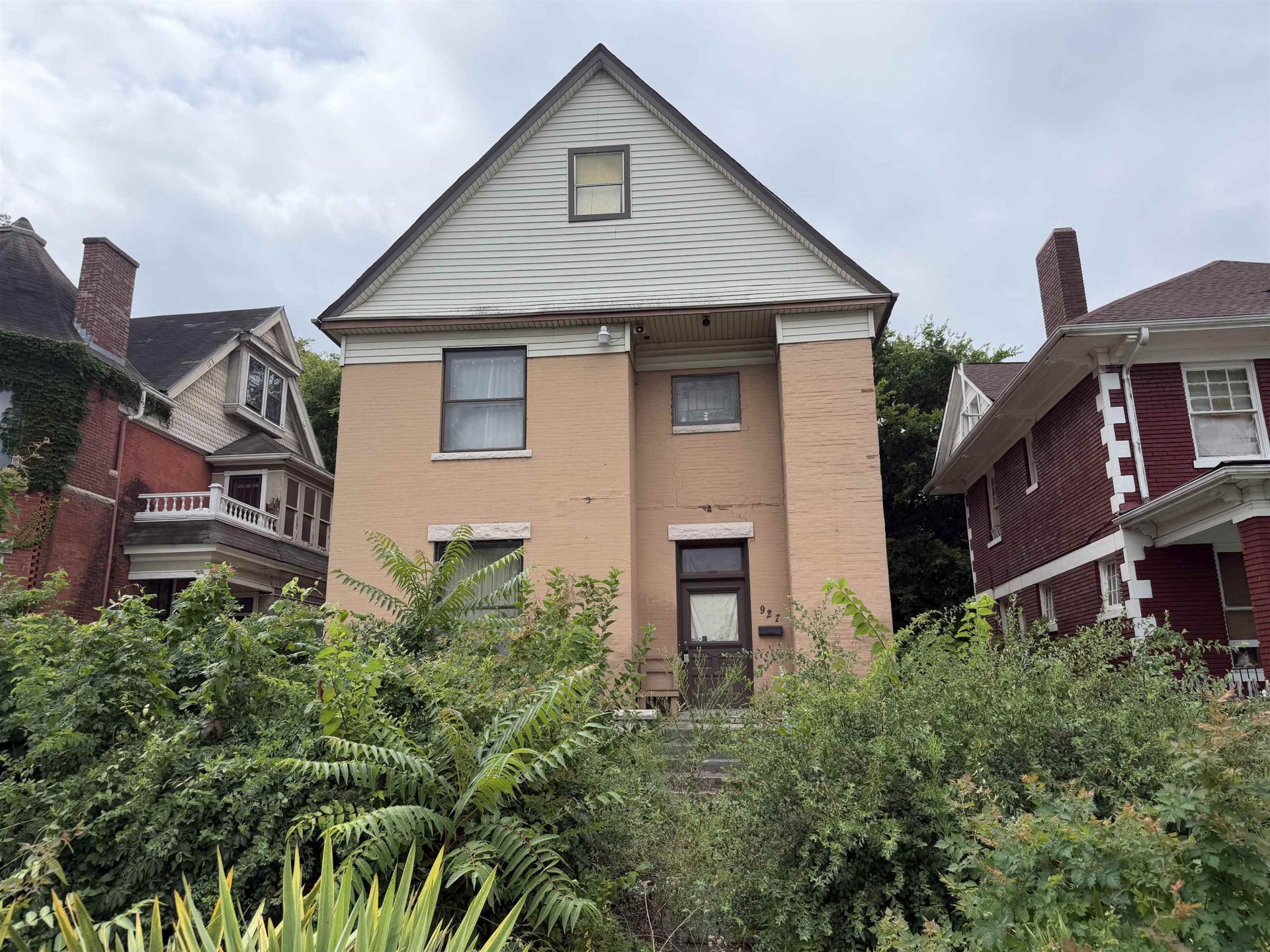927 Peabody Ave, Memphis, TN 38104 Main Photo