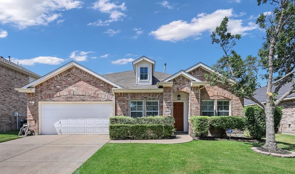 5819 Midnight Lane, Grand Prairie, TX 75052 Main Photo