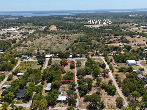 416 Black Foot , Quinlan, TX 75474