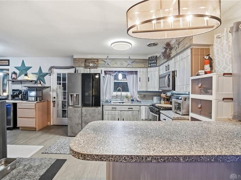 5349 Rawlings Drive, Dayton, OH 45432 Photo 8