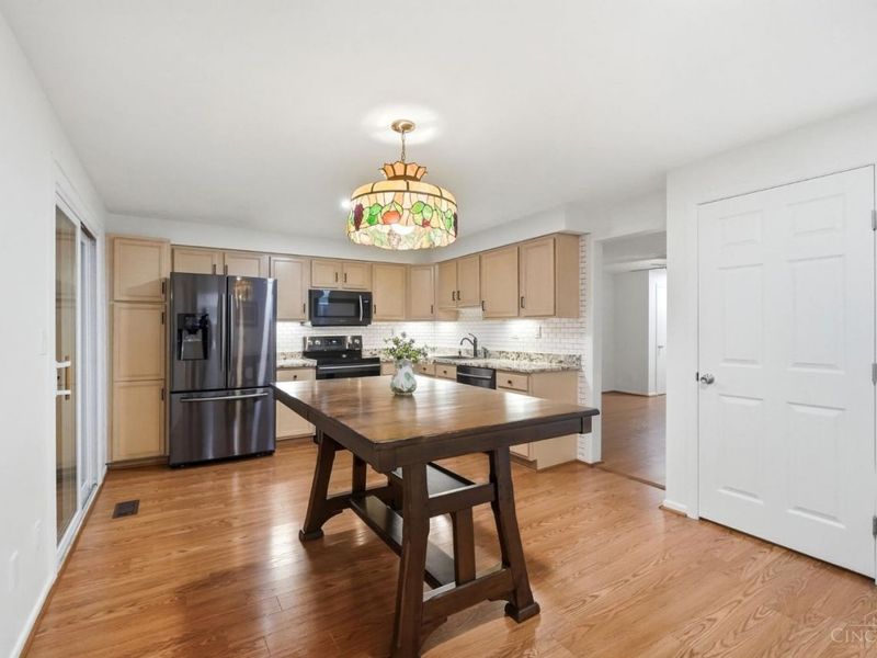 8733 Washington Colony Drive, Washington Township, OH 45458 Photo 11