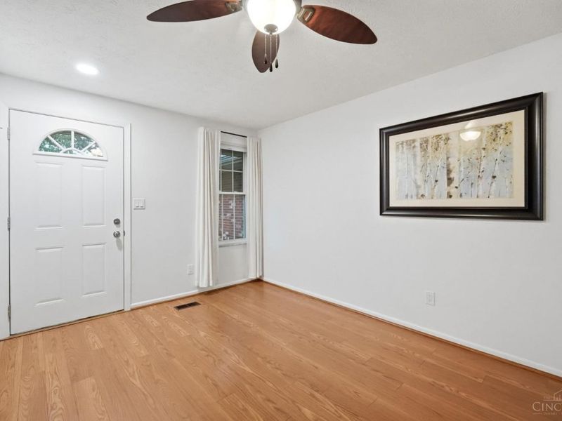 8733 Washington Colony Drive, Washington Township, OH 45458 Photo 7