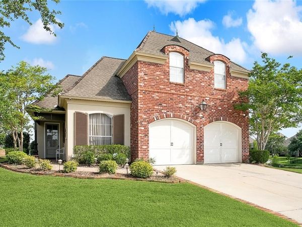 109 GRAND CHAMPIONS Lane , Slidell, LA 70458