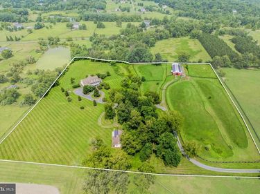 19949 PLEASANT MEADOW LANE, PURCELLVILLE, VA 20132