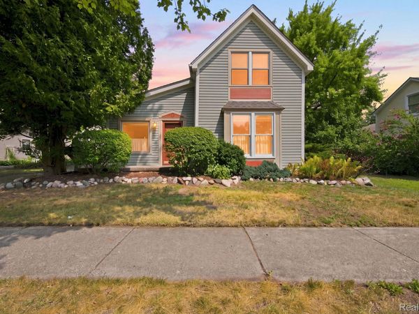 79 Dennison Street, Oxford Village, Mi 48371