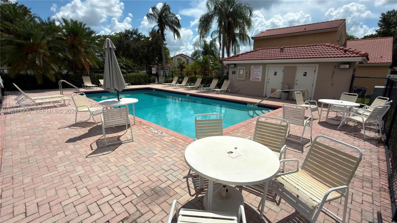 12614 NW 12th Ct, Sunrise, FL 33323 Photo