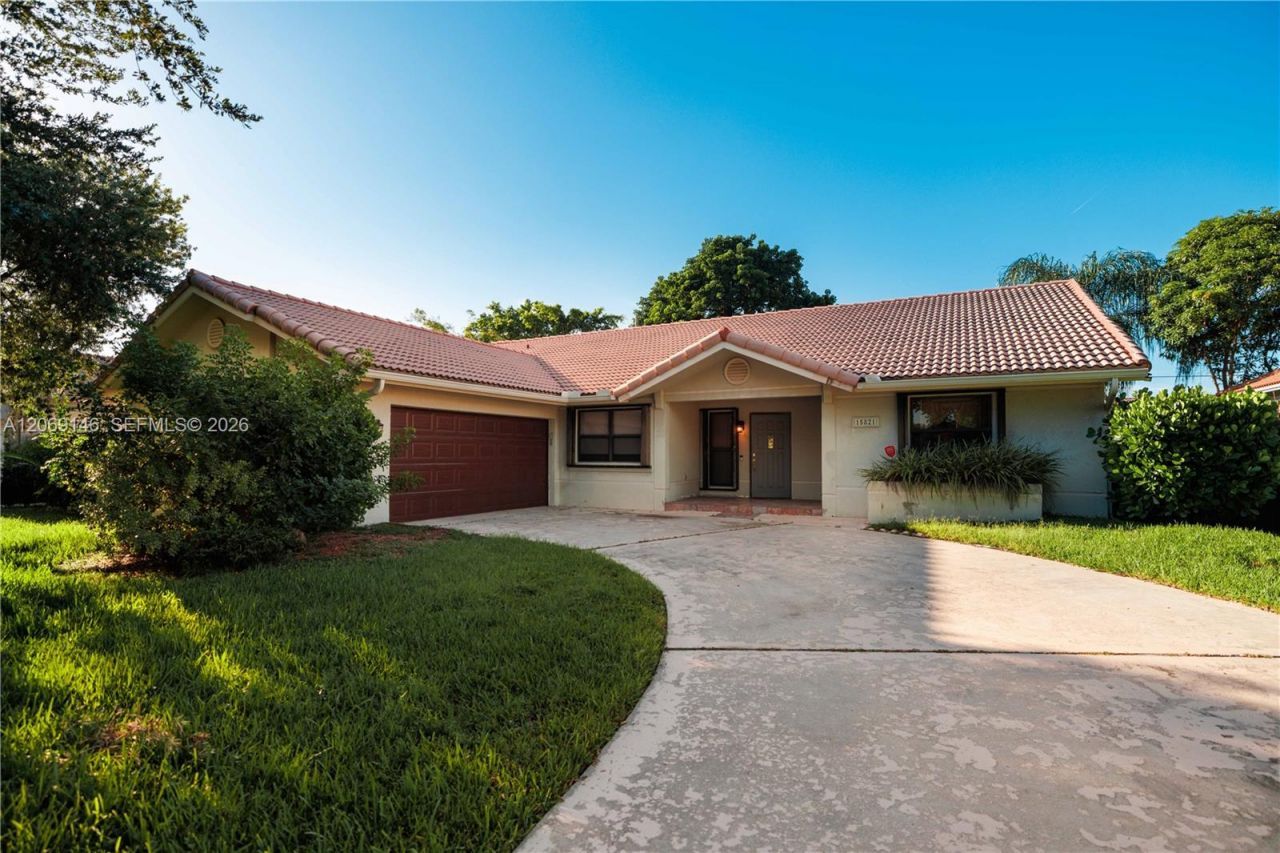 15821 Huntridge Rd, Davie, FL 33331 Photo