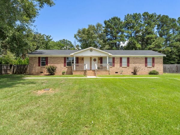 20952 Liberty Ln, Fairhope, AL 36532