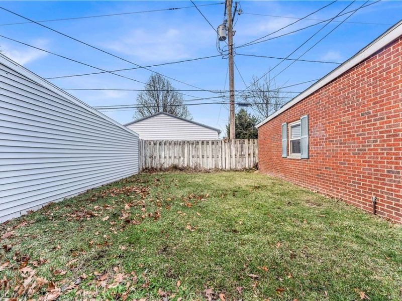 4706 Dawnshire Drive, Parma, OH 44134 Photo 26