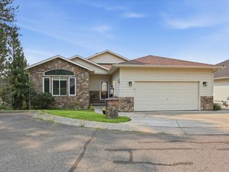 2120 E Turnberry Ln Spokane, WA 99223