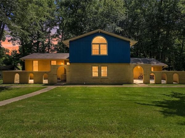 3806 Loganville Highway SW, Loganville, GA 30052
