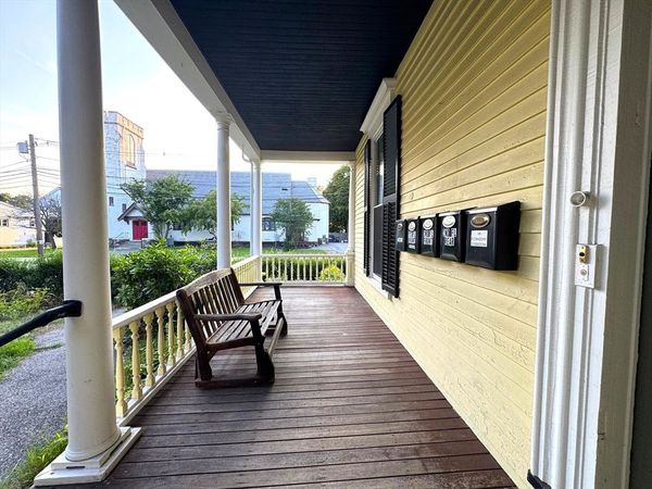 55 Central Street, Unit 1f, Stoneham, MA 02180