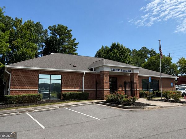 2791 Woodland Terrace, Smyrna, GA 30080