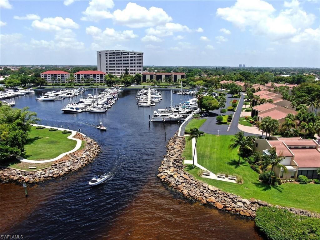 4498 Windjammer Ln , Unit 2B, Fort Myers, FL 33919 Photo