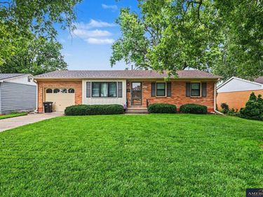 3417 S 126 Avenue, Omaha, NE 68144