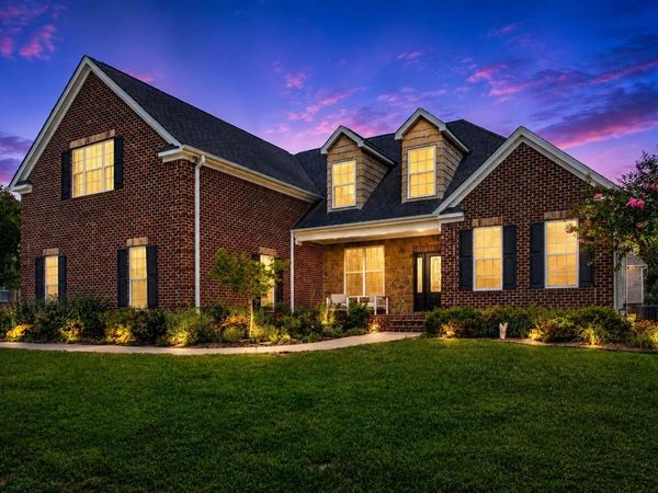 6924 Neville Drive, Ooltewah, TN 37363