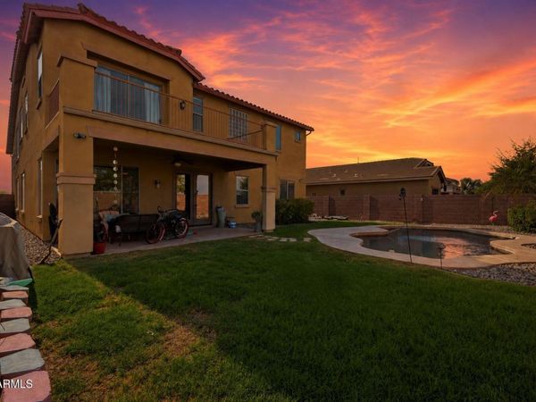 5515 S ROANOKE Street, Gilbert, AZ 85298