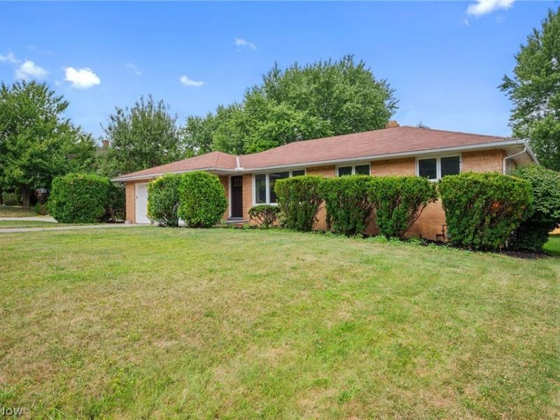 333 E Ridgewood Drive, Seven Hills, OH 44131 Photo 23