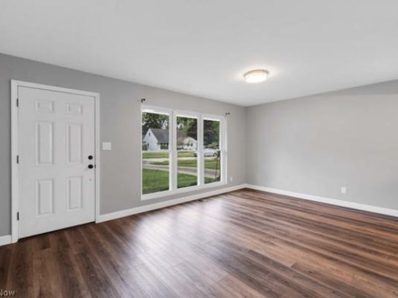 202 Fairpark Drive, Berea, OH 44017 Photo 12