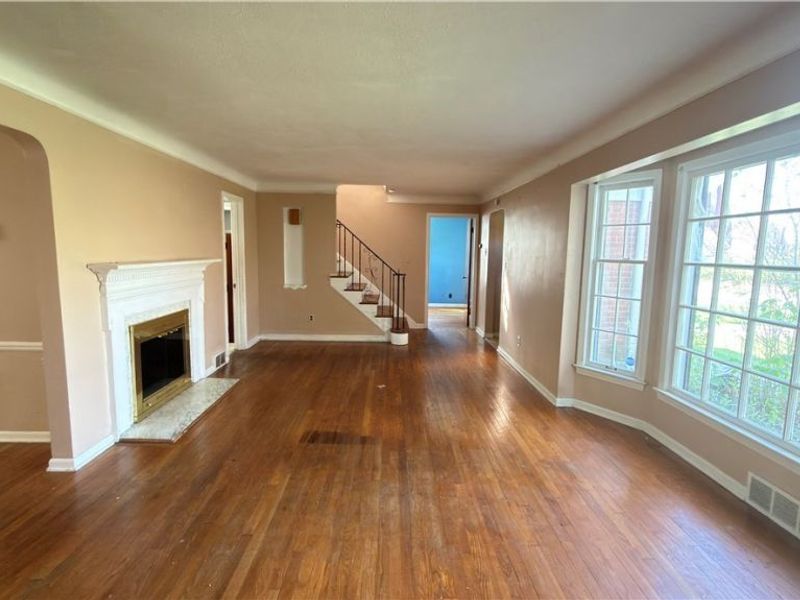 3074 Keswick Road, Shaker Heights, OH 44120 Photo 4