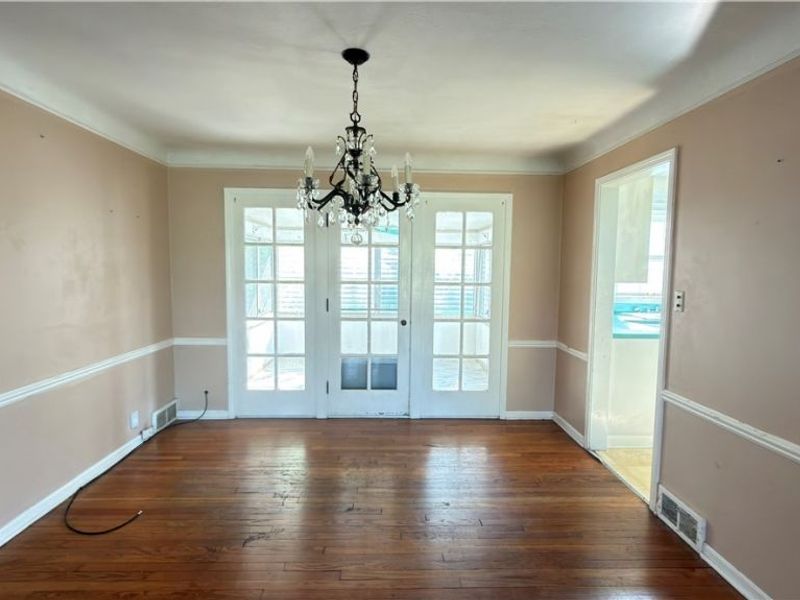 3074 Keswick Road, Shaker Heights, OH 44120 Photo 5