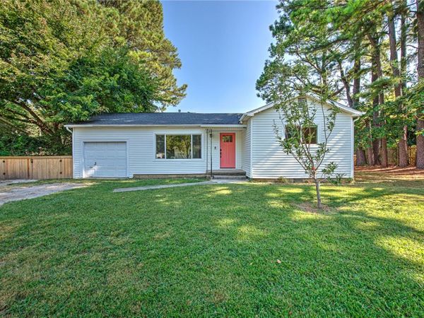 1170 N Maxwell Drive , Fayetteville, AR 72703